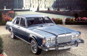 <img alt="" src="/images/e/3/5/f/3/e35f34b494af2c6ac710d279ba55bdf28f064560-77versailles1.jpg?name" />