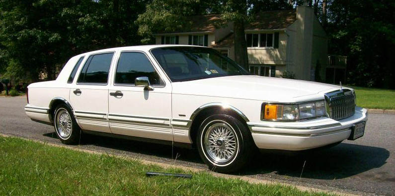 90towncar_1_small